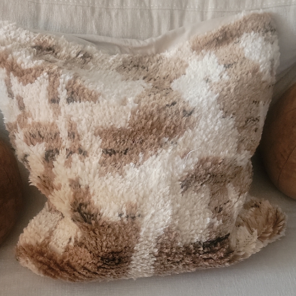 Pottery Barn Reign Textured Brown and Cream Pillow Cover